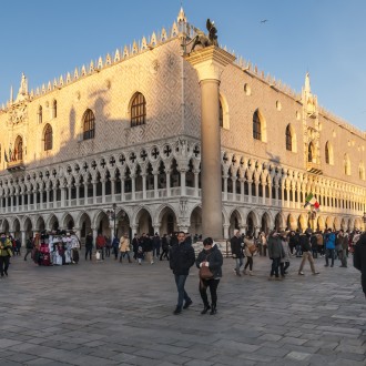 Passeggiando A Venezia